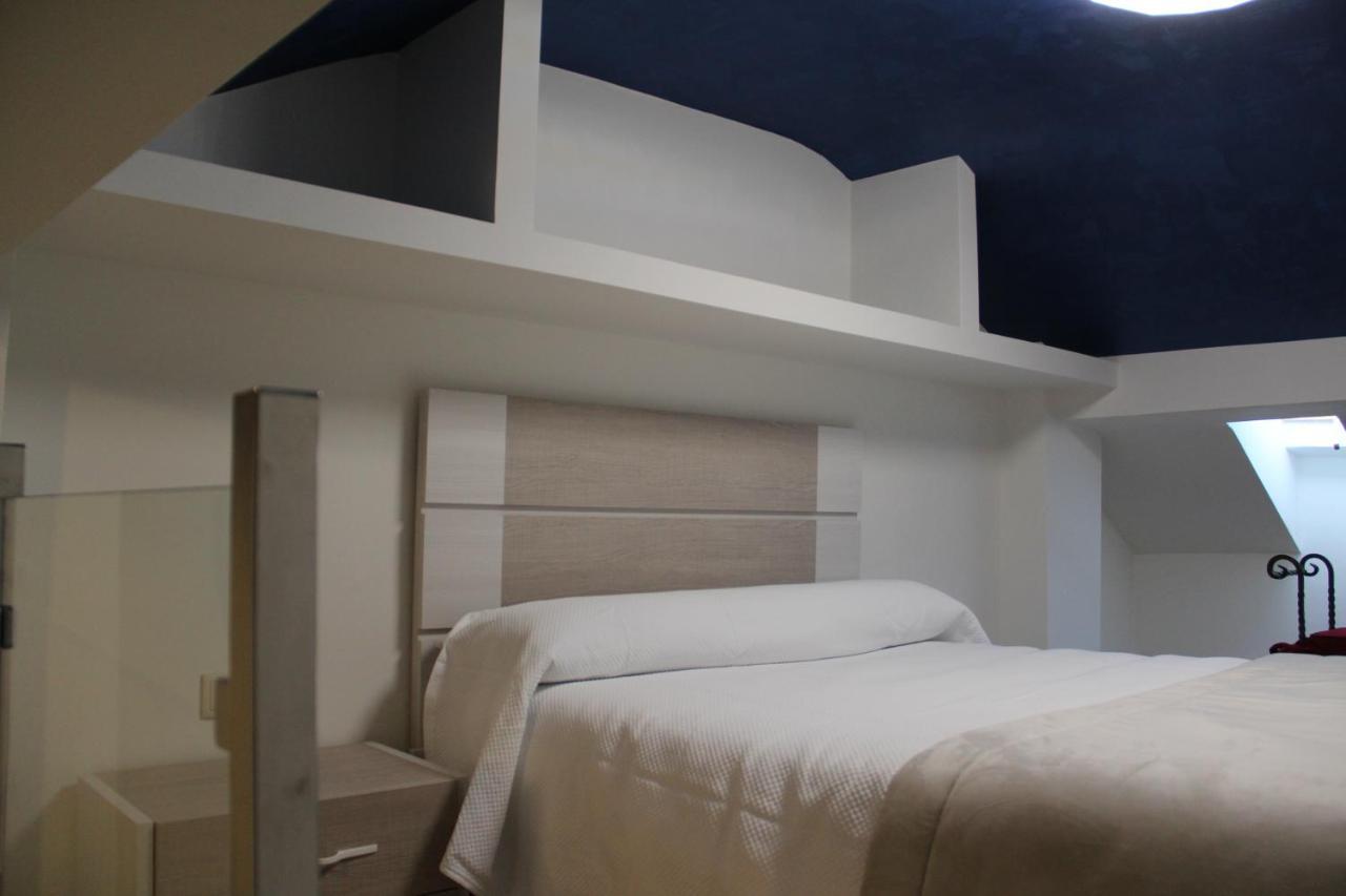 Hostal Poeta Machado Baeza Ngoại thất bức ảnh
