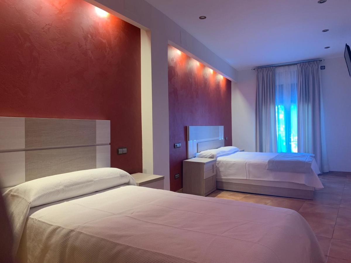 Hostal Poeta Machado Baeza Ngoại thất bức ảnh